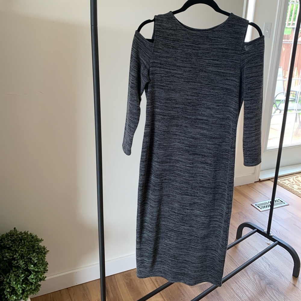 THEA Chelsea & Theodore Maxi Off The Shoulder Stretchy Dress